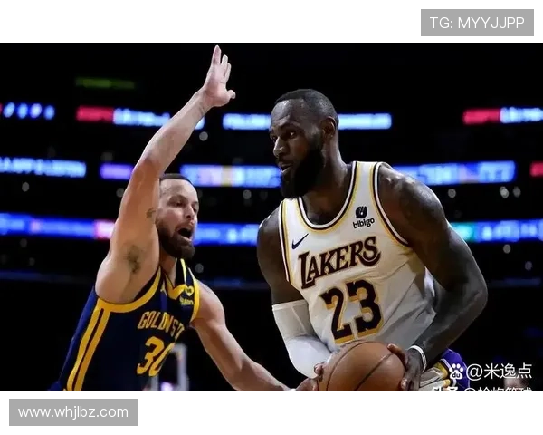 NBA最新动态:詹姆斯带领湖人迎战勇士,库里伤愈复出两队火拼激战再起 NBA最新动态:詹姆斯带领湖人迎战勇士,库里伤愈复出两队火拼激战再起