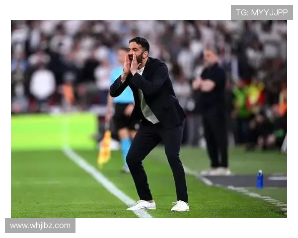 英超联赛最新动态 曼联签约新援 热刺主帅面临下课危机